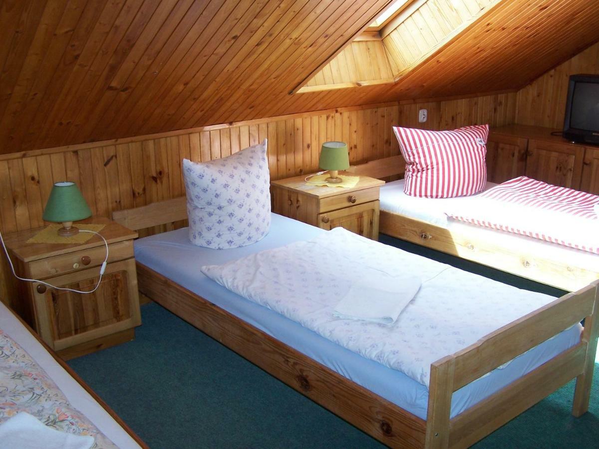 Agrohotelik-Gospodarstwo Agroturystyczne Мронгово Экстерьер фото