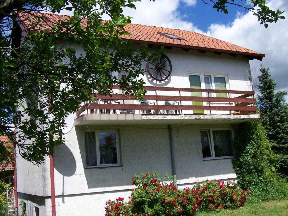 Agrohotelik-Gospodarstwo Agroturystyczne Мронгово Экстерьер фото